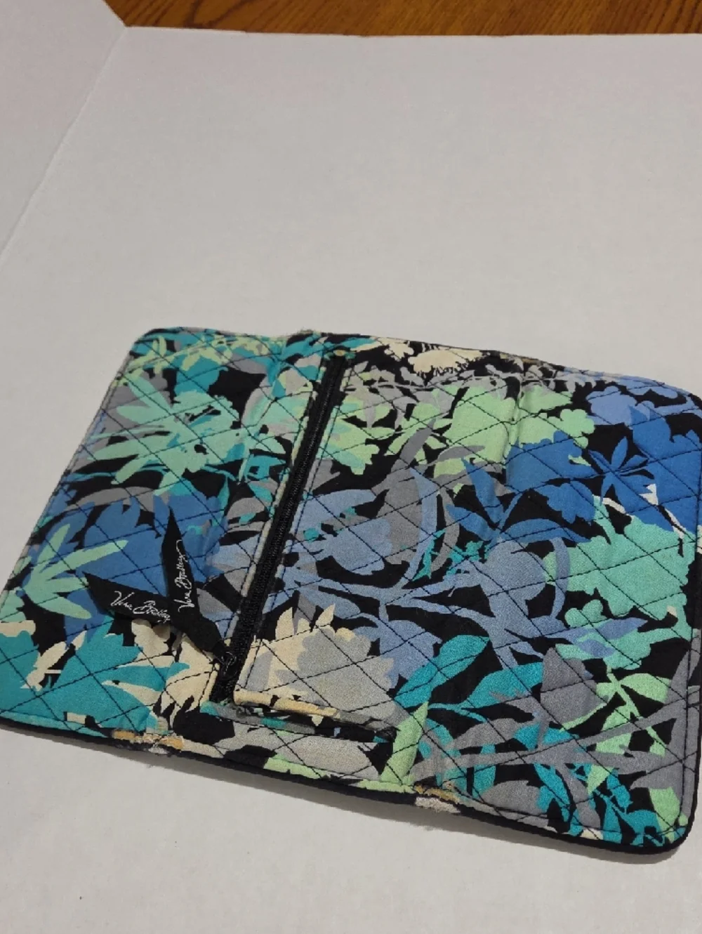 Vera Bradley Blue Teal Floral Quilted Wallet - Picture 3 of 4